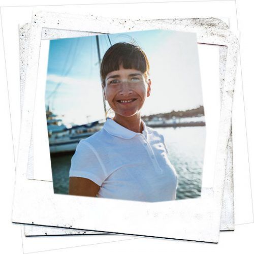 ELISA PAGANI HOISTING SAILS ELISA PAGANI HOISTING SAILS